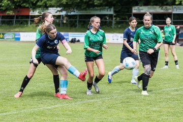Bild 90 - F VfL Pinneberg - GW Eimsbuettel4 : Ergebnis: 9:0